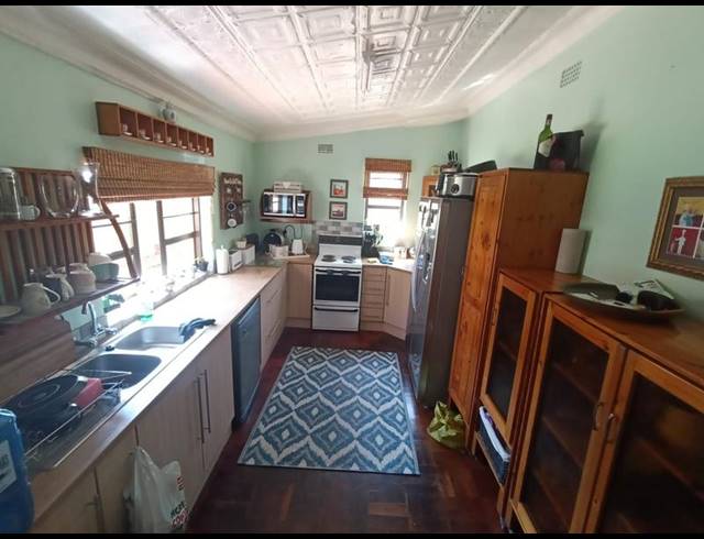 3 BEDROOM HOUSE FOR SALE IN SELECTION PARK